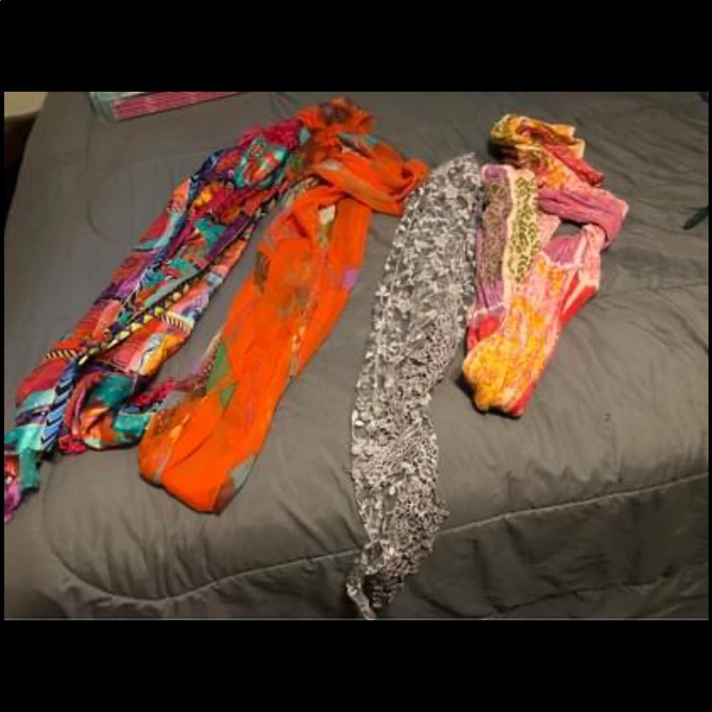 Gorgeous Bundle Colored Scarfs